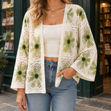 White Green Floral Pattern